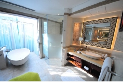 Banana Island Resort Marble & Stone Project in Qatar 4